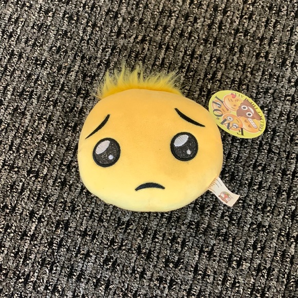 💥 Brand New Plush Emoji | Sad Face 🥺 - Picture 1 of 7